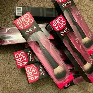Makeup brush  all 10 for $40